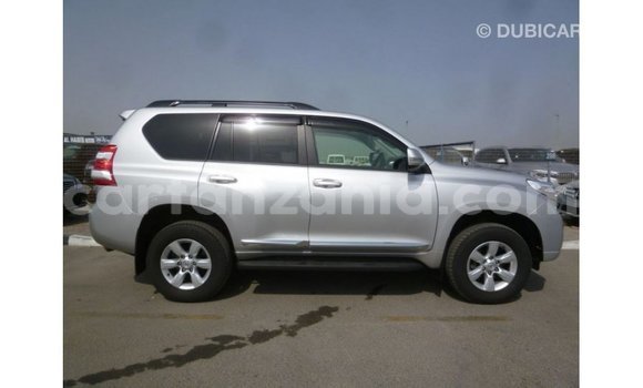 Nunua Imported Toyota Prado Nyingine Gari ndani ya Import - Dubai nchini Arusha Nunua Imported Toyota Prado Nyingine Gari ndani ya Import - Dubai nchini Arusha