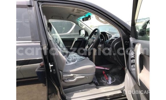 Nunua Imported Toyota Prado Nyeusi Gari ndani ya Import - Dubai nchini Arusha Nunua Imported Toyota Prado Nyeusi Gari ndani ya Import - Dubai nchini Arusha