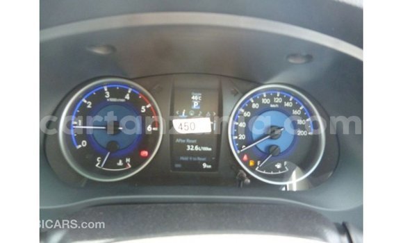 Nunua Imported Toyota Hilux Nyeusi Gari ndani ya Import - Dubai nchini Arusha Nunua Imported Toyota Hilux Nyeusi Gari ndani ya Import - Dubai nchini Arusha