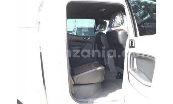 Nunua Imported Ford Ranger Nyeupe Gari ndani ya Import - Dubai nchini Arusha Nunua Imported Ford Ranger Nyeupe Gari ndani ya Import - Dubai nchini Arusha
