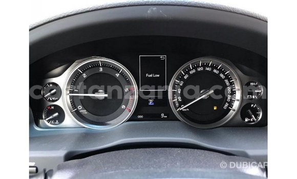Buy Import Toyota Land Cruiser Black Car in Import - Dubai in Arusha Buy Import Toyota Land Cruiser Black Car in Import - Dubai in Arusha