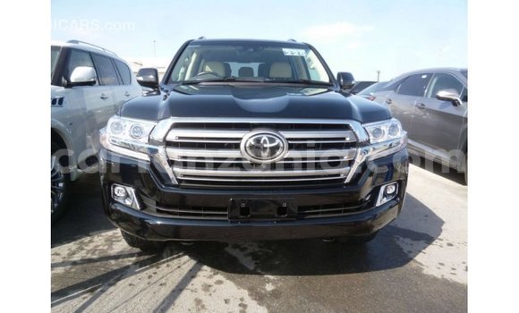 Nunua Imported Toyota Land Cruiser Nyeusi Gari ndani ya Import - Dubai nchini Arusha Nunua Imported Toyota Land Cruiser Nyeusi Gari ndani ya Import - Dubai nchini Arusha
