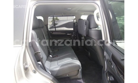 Nunua Imported Lexus LX Nyingine Gari ndani ya Import - Dubai nchini Arusha Nunua Imported Lexus LX Nyingine Gari ndani ya Import - Dubai nchini Arusha