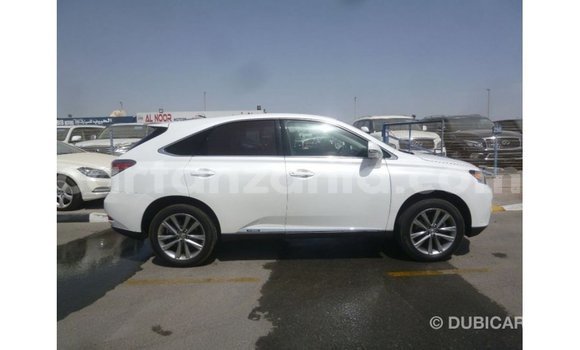 Nunua Imported Lexus RX Nyeupe Gari ndani ya Import - Dubai nchini Arusha Nunua Imported Lexus RX Nyeupe Gari ndani ya Import - Dubai nchini Arusha