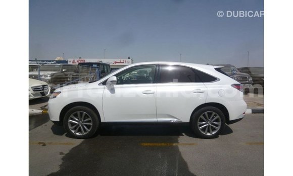 Nunua Imported Lexus RX Nyeupe Gari ndani ya Import - Dubai nchini Arusha Nunua Imported Lexus RX Nyeupe Gari ndani ya Import - Dubai nchini Arusha