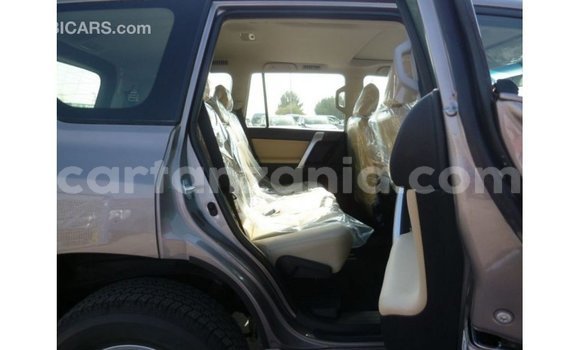 Nunua Imported Toyota Prado Nyingine Gari ndani ya Import - Dubai nchini Arusha Nunua Imported Toyota Prado Nyingine Gari ndani ya Import - Dubai nchini Arusha