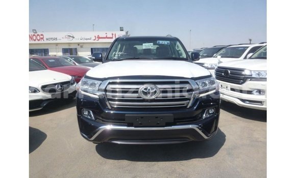 Nunua Imported Toyota Land Cruiser Bluu Gari ndani ya Import - Dubai nchini Arusha Nunua Imported Toyota Land Cruiser Bluu Gari ndani ya Import - Dubai nchini Arusha
