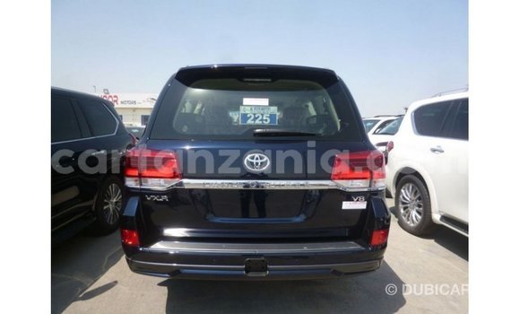 Nunua Imported Toyota Land Cruiser Bluu Gari ndani ya Import - Dubai nchini Arusha Nunua Imported Toyota Land Cruiser Bluu Gari ndani ya Import - Dubai nchini Arusha