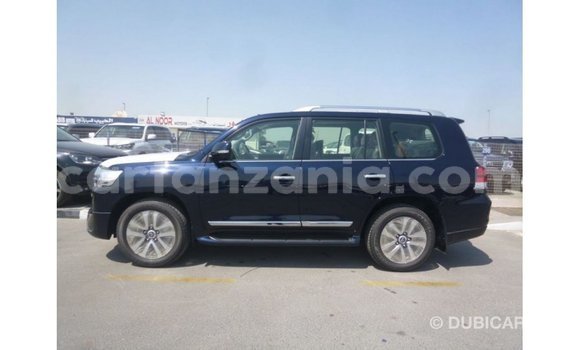 Nunua Imported Toyota Land Cruiser Bluu Gari ndani ya Import - Dubai nchini Arusha Nunua Imported Toyota Land Cruiser Bluu Gari ndani ya Import - Dubai nchini Arusha