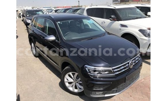 Nunua Imported Volkswagen Tiguan Nyeusi Gari ndani ya Import - Dubai nchini Arusha Nunua Imported Volkswagen Tiguan Nyeusi Gari ndani ya Import - Dubai nchini Arusha