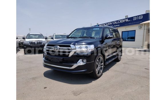 Nunua Imported Toyota Land Cruiser Nyeusi Gari ndani ya Import - Dubai nchini Arusha Nunua Imported Toyota Land Cruiser Nyeusi Gari ndani ya Import - Dubai nchini Arusha