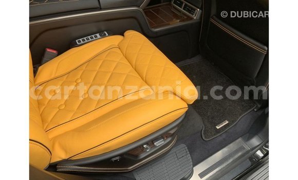 Nunua Imported Lexus LX Nyeusi Gari ndani ya Import - Dubai nchini Arusha Nunua Imported Lexus LX Nyeusi Gari ndani ya Import - Dubai nchini Arusha