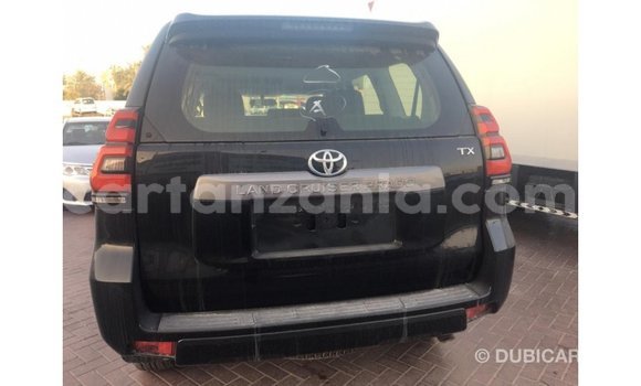 Nunua Imported Toyota Prado Nyeusi Gari ndani ya Import - Dubai nchini Arusha Nunua Imported Toyota Prado Nyeusi Gari ndani ya Import - Dubai nchini Arusha