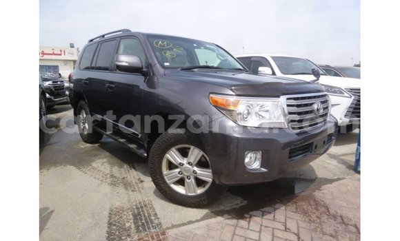 Nunua Imported Toyota Land Cruiser Nyingine Gari ndani ya Import - Dubai nchini Arusha Nunua Imported Toyota Land Cruiser Nyingine Gari ndani ya Import - Dubai nchini Arusha
