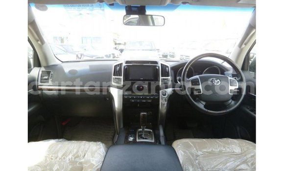 Nunua Imported Toyota Land Cruiser Nyingine Gari ndani ya Import - Dubai nchini Arusha Nunua Imported Toyota Land Cruiser Nyingine Gari ndani ya Import - Dubai nchini Arusha