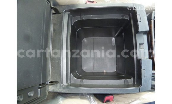 Nunua Imported Toyota Land Cruiser Nyingine Gari ndani ya Import - Dubai nchini Arusha Nunua Imported Toyota Land Cruiser Nyingine Gari ndani ya Import - Dubai nchini Arusha