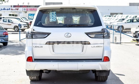 Nunua Imported Lexus LX Nyeupe Gari ndani ya Import - Dubai nchini Arusha Nunua Imported Lexus LX Nyeupe Gari ndani ya Import - Dubai nchini Arusha