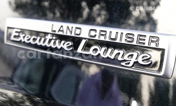 Nunua Imported Toyota Land Cruiser Nyeusi Gari ndani ya Import - Dubai nchini Arusha Nunua Imported Toyota Land Cruiser Nyeusi Gari ndani ya Import - Dubai nchini Arusha