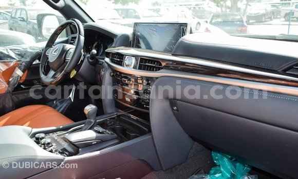 Nunua Imported Lexus LX Nyeusi Gari ndani ya Import - Dubai nchini Arusha Nunua Imported Lexus LX Nyeusi Gari ndani ya Import - Dubai nchini Arusha