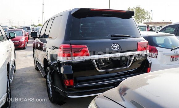 Buy Import Toyota Land Cruiser Black Car in Import - Dubai in Arusha Buy Import Toyota Land Cruiser Black Car in Import - Dubai in Arusha