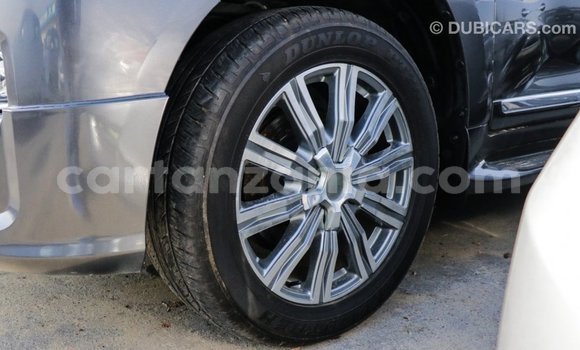 Nunua Imported Toyota Land Cruiser Nyeusi Gari ndani ya Import - Dubai nchini Arusha Nunua Imported Toyota Land Cruiser Nyeusi Gari ndani ya Import - Dubai nchini Arusha