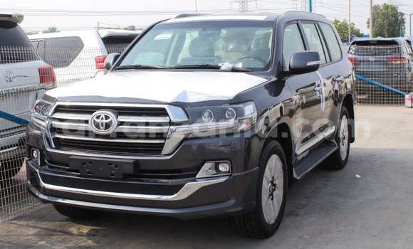 Nunua Imported Toyota Land Cruiser Nyingine Gari ndani ya Import - Dubai nchini Arusha Nunua Imported Toyota Land Cruiser Nyingine Gari ndani ya Import - Dubai nchini Arusha
