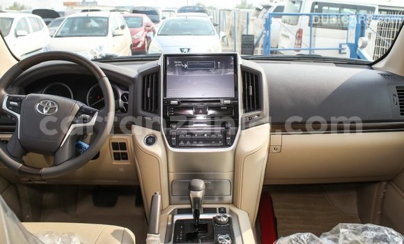 Nunua Imported Toyota Land Cruiser Nyingine Gari ndani ya Import - Dubai nchini Arusha Nunua Imported Toyota Land Cruiser Nyingine Gari ndani ya Import - Dubai nchini Arusha