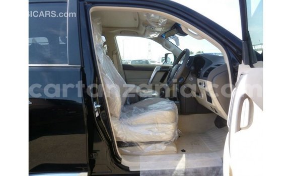 Nunua Imported Toyota Prado Nyeusi Gari ndani ya Import - Dubai nchini Arusha Nunua Imported Toyota Prado Nyeusi Gari ndani ya Import - Dubai nchini Arusha