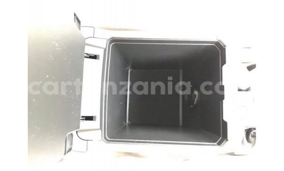 Buy Import Toyota Prado Brown Car in Import - Dubai in Arusha Buy Import Toyota Prado Brown Car in Import - Dubai in Arusha