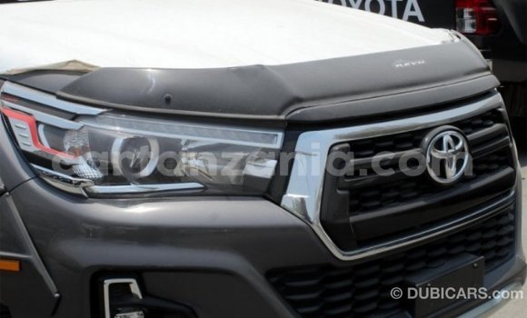 Nunua Imported Toyota Hilux Nyingine Gari ndani ya Import - Dubai nchini Arusha Nunua Imported Toyota Hilux Nyingine Gari ndani ya Import - Dubai nchini Arusha