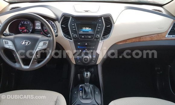 Nunua Imported Hyundai Santa Fe Nyingine Gari ndani ya Import - Dubai nchini Arusha Nunua Imported Hyundai Santa Fe Nyingine Gari ndani ya Import - Dubai nchini Arusha