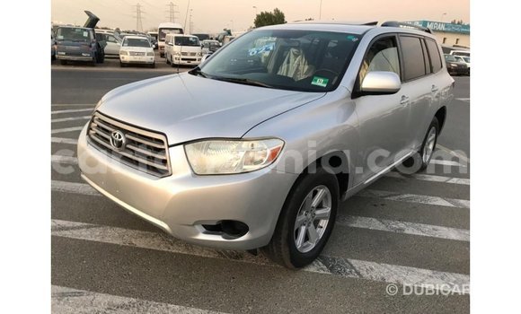 Nunua Imported Toyota Highlander Nyingine Gari ndani ya Import - Dubai nchini Arusha Nunua Imported Toyota Highlander Nyingine Gari ndani ya Import - Dubai nchini Arusha
