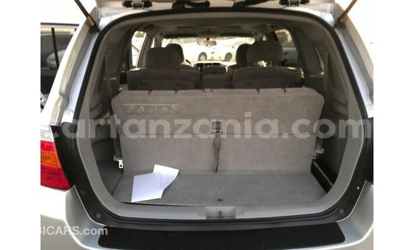 Nunua Imported Toyota Highlander Nyingine Gari ndani ya Import - Dubai nchini Arusha Nunua Imported Toyota Highlander Nyingine Gari ndani ya Import - Dubai nchini Arusha