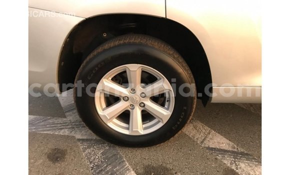 Nunua Imported Toyota Highlander Nyingine Gari ndani ya Import - Dubai nchini Arusha Nunua Imported Toyota Highlander Nyingine Gari ndani ya Import - Dubai nchini Arusha