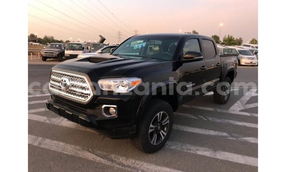 Nunua Imported Toyota Tacoma Nyeusi Gari ndani ya Import - Dubai nchini Arusha Nunua Imported Toyota Tacoma Nyeusi Gari ndani ya Import - Dubai nchini Arusha