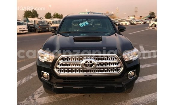 Nunua Imported Toyota Tacoma Nyeusi Gari ndani ya Import - Dubai nchini Arusha Nunua Imported Toyota Tacoma Nyeusi Gari ndani ya Import - Dubai nchini Arusha