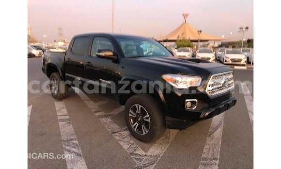 Nunua Imported Toyota Tacoma Nyeusi Gari ndani ya Import - Dubai nchini Arusha Nunua Imported Toyota Tacoma Nyeusi Gari ndani ya Import - Dubai nchini Arusha