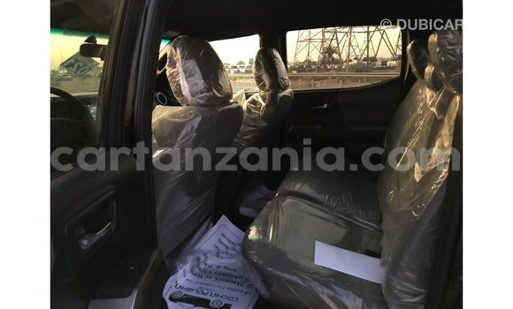 Nunua Imported Toyota Tacoma Nyeusi Gari ndani ya Import - Dubai nchini Arusha Nunua Imported Toyota Tacoma Nyeusi Gari ndani ya Import - Dubai nchini Arusha