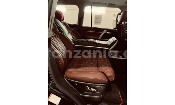 Buy Import Toyota Land Cruiser Black Car in Import - Dubai in Arusha Buy Import Toyota Land Cruiser Black Car in Import - Dubai in Arusha