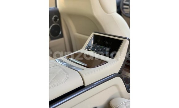 Nunua Imported Lexus LX Beige Gari ndani ya Import - Dubai nchini Arusha Nunua Imported Lexus LX Beige Gari ndani ya Import - Dubai nchini Arusha