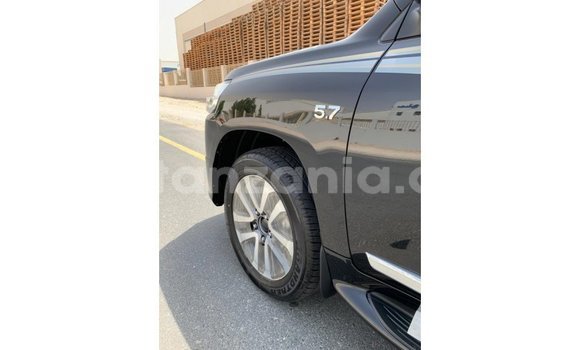 Nunua Imported Toyota Land Cruiser Nyeusi Gari ndani ya Import - Dubai nchini Arusha Nunua Imported Toyota Land Cruiser Nyeusi Gari ndani ya Import - Dubai nchini Arusha