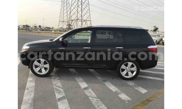 Nunua Imported Toyota Highlander Nyeusi Gari ndani ya Import - Dubai nchini Arusha Nunua Imported Toyota Highlander Nyeusi Gari ndani ya Import - Dubai nchini Arusha