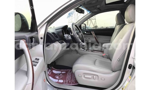 Nunua Imported Toyota Highlander Nyingine Gari ndani ya Import - Dubai nchini Arusha Nunua Imported Toyota Highlander Nyingine Gari ndani ya Import - Dubai nchini Arusha