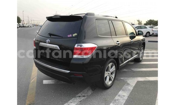 Buy Import Toyota Highlander Black Car in Import - Dubai in Arusha Buy Import Toyota Highlander Black Car in Import - Dubai in Arusha
