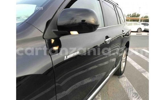 Buy Import Toyota Highlander Black Car in Import - Dubai in Arusha Buy Import Toyota Highlander Black Car in Import - Dubai in Arusha