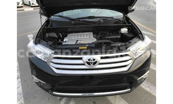 Buy Import Toyota Highlander Black Car in Import - Dubai in Arusha Buy Import Toyota Highlander Black Car in Import - Dubai in Arusha