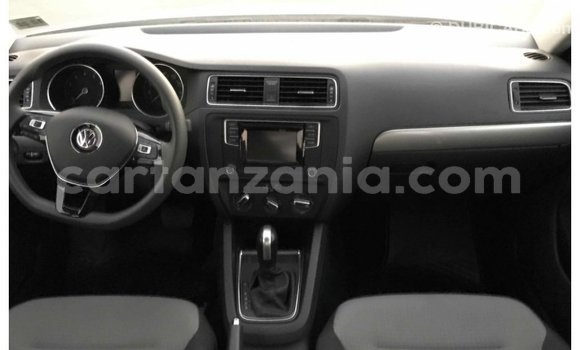 Buy Import Volkswagen Jetta White Car in Import - Dubai in Arusha Buy Import Volkswagen Jetta White Car in Import - Dubai in Arusha