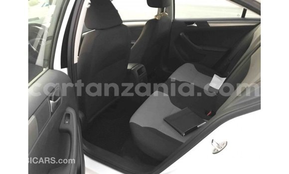 Buy Import Volkswagen Jetta White Car in Import - Dubai in Arusha Buy Import Volkswagen Jetta White Car in Import - Dubai in Arusha