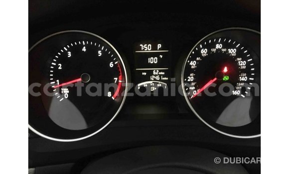 Buy Import Volkswagen Jetta White Car in Import - Dubai in Arusha Buy Import Volkswagen Jetta White Car in Import - Dubai in Arusha