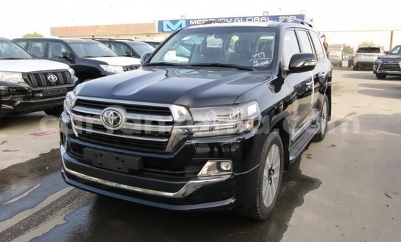 Nunua Imported Toyota Land Cruiser Nyeusi Gari ndani ya Import - Dubai nchini Arusha Nunua Imported Toyota Land Cruiser Nyeusi Gari ndani ya Import - Dubai nchini Arusha